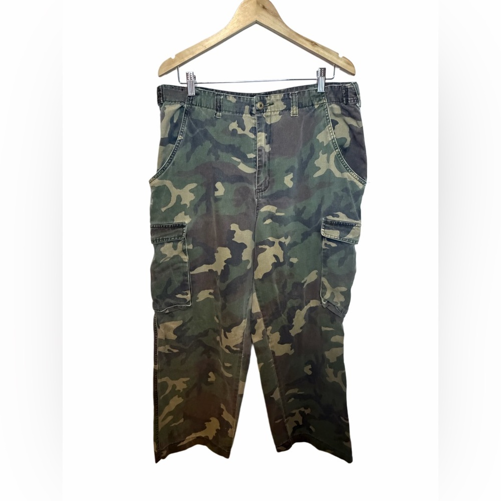 Vintage Men's Camouflage Cargo Pants - Green & Brown